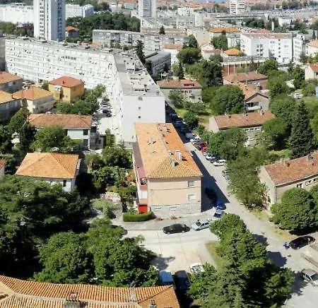 Studio Lanterna Apartman *