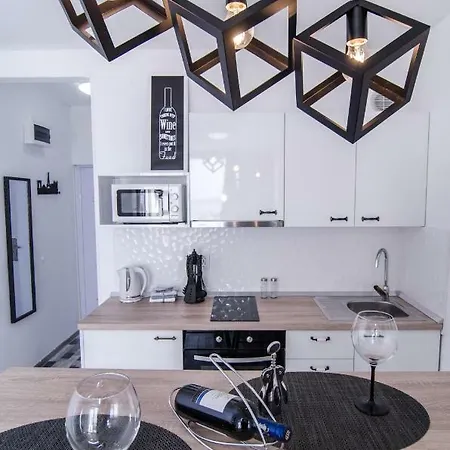 Studio Lanterna Apartman Zára